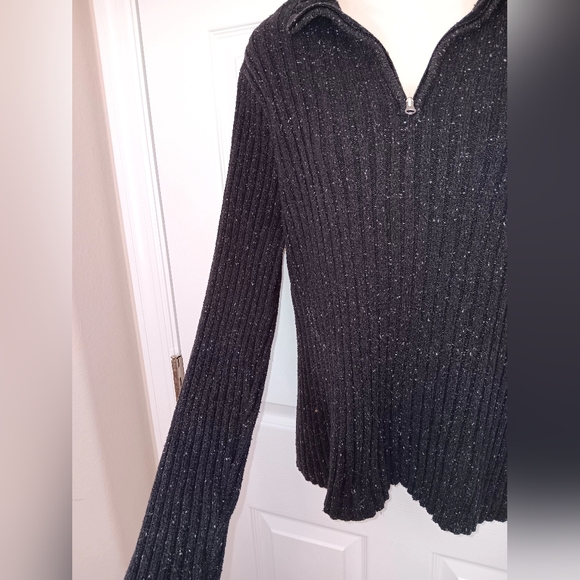 Croft and Barrow Women's Black Sweater Size XL With Zipper - Picture 3 of 12